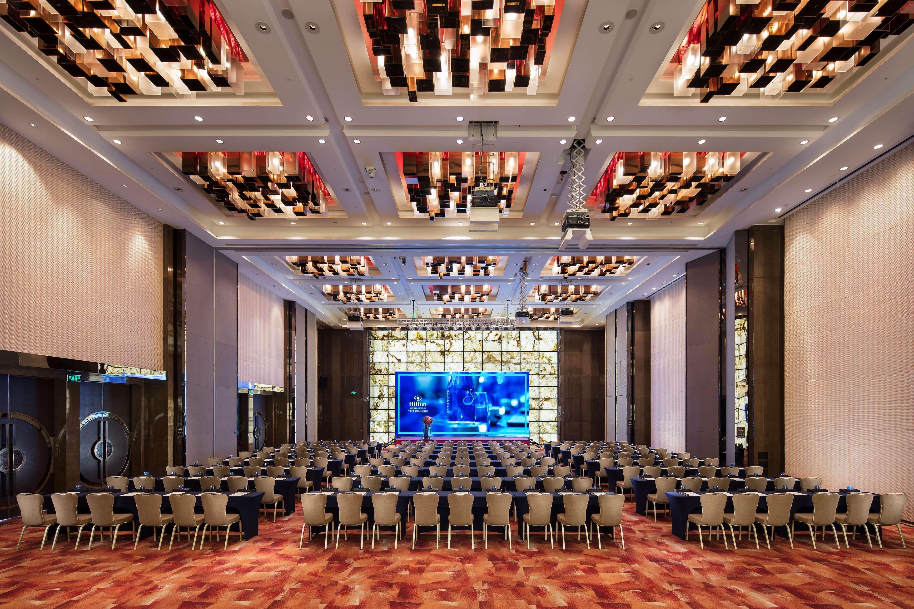 Hilton Guangzhou Tianhe - Free Shuttle Bus And Registration Counter Available During Canton Fair Period Exterior foto The Grand Ballroom